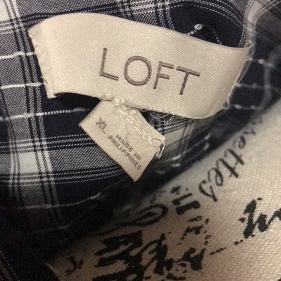 Loft Blue And White blouse size XL - Picture 2 of 7